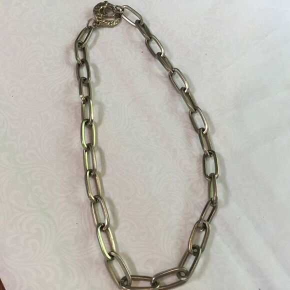 Goldtone Oval Link Necklace - Picture 2 of 4